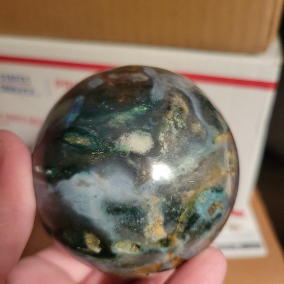 Ocean jasper sphere - Picture 2 of 4